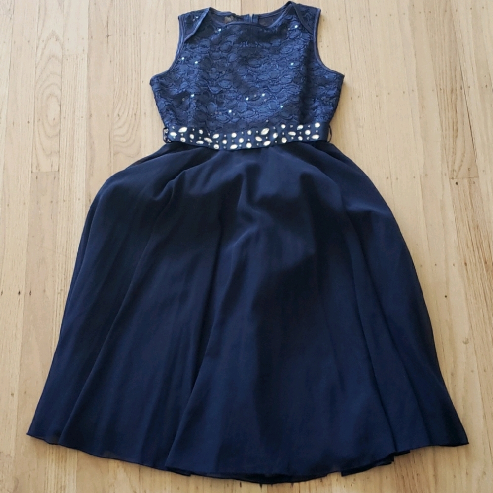Navy lace top dress by iEFiEL